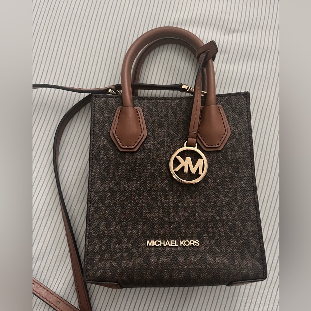 Mercer extra small leather and logo crossbody